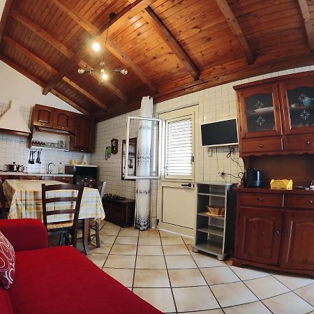 Casa Vacanza Isola Sul Mare กัสเตลลัมมาเร เดล โกลโฟ ภายนอก รูปภาพ