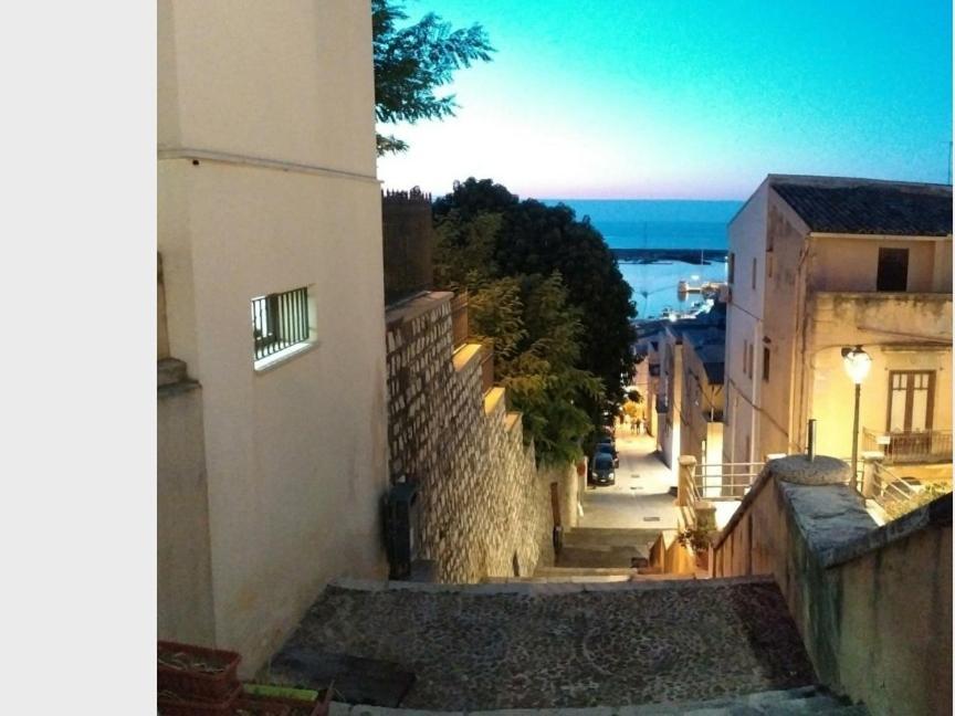 Casa Vacanza Isola Sul Mare กัสเตลลัมมาเร เดล โกลโฟ ภายนอก รูปภาพ