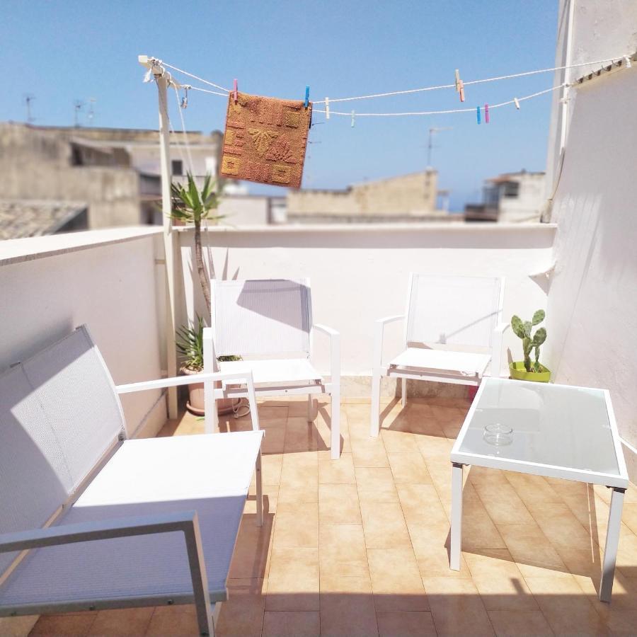 Casa Vacanza Isola Sul Mare กัสเตลลัมมาเร เดล โกลโฟ ภายนอก รูปภาพ
